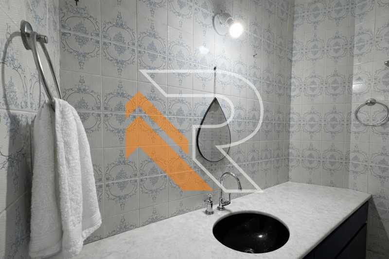 EC98A4AC-9ECC-4E59-8E78-E09F7F - 16