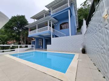 Ótima localização - À Venda casa duplex de 05 quartos em Itaipu- Região Oceânica de Niterói- RJ. - NTCN50027 Ótima localização - À Venda casa duplex de 05 quartos em Itaipu- Região Oceânica de Niterói- RJ. - NTCN50027