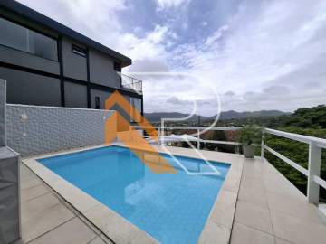 Ótima localização - À Venda casa duplex de 05 quartos em Itaipu- Região Oceânica de Niterói- RJ. - NTCN50027