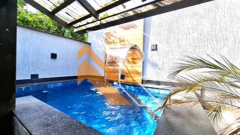 Conheça 1 do imóvel - Aluguel e Venda de Casa com 03 quartos dentro de condomínio em Itaipu, Região Oceânica de Niterói, RJ. - NTCN30037 - 1 1 - 1