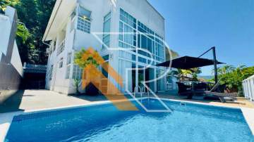 Imperdível - À venda casa em condomínio, com 4 quartos - Itaipu, Região Oceânica de Niterói - RJ. - NTCN40070