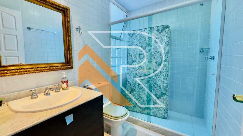 3eb6d771-edfc-440f-b8a3-bd6737 - 18