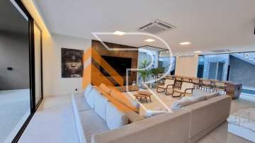 Ótima localização - À Venda casa com 07 quartos em Itacoatiara, Região Oceânica, Niterói - RJ. - NTCA70005