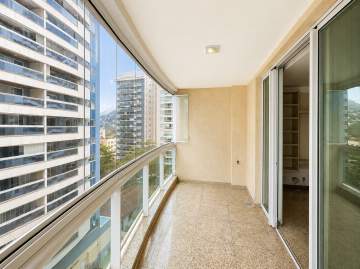 Ótima localização - À venda apartamento com 2 quartos, em Icaraí - Niterói - RJ. - NTAP20034
