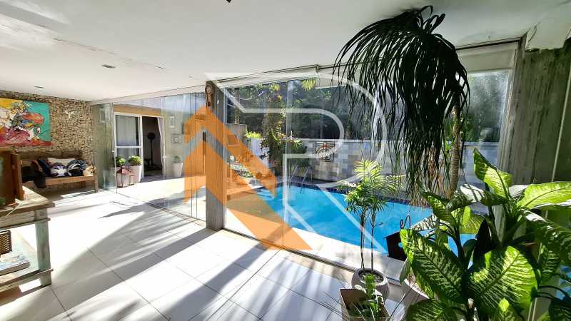 Conheça À Venda Casa Duplex de 05 quartos em Itacoatiara, Região Oceânica de Niterói- RJ. - NTCA50024 - 1 1