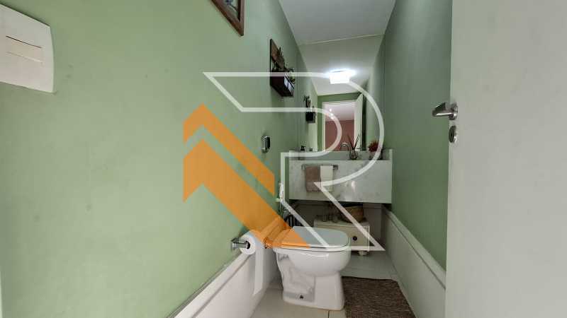 Conheça 9 do imóvel - À Venda Casa Duplex de 05 quartos em Itacoatiara, Região Oceânica de Niterói- RJ. - NTCA50024 - 9 9 - 9