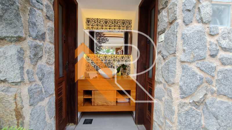 Conheça 6 do imóvel - Aluguel e Venda de casa com 06 Quartos em Itacoatiara, Região Oceânica de Niterói - RJ. - NTCA40063 - 8 6 - 8