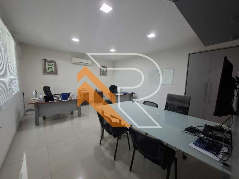 Conheça 15 do imóvel - Aluguel e Venda de Galpão Comercial no Engenho do Mato, Região Oceânica de Niterói/RJ. - NTGA00005 - 17 15 - 17