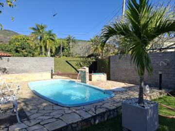 Imperdível - À Venda casa duplex em Condomínio com 07 quartos, em Itaipu, Região Oceânica de Niterói/RJ. - NTCN70002