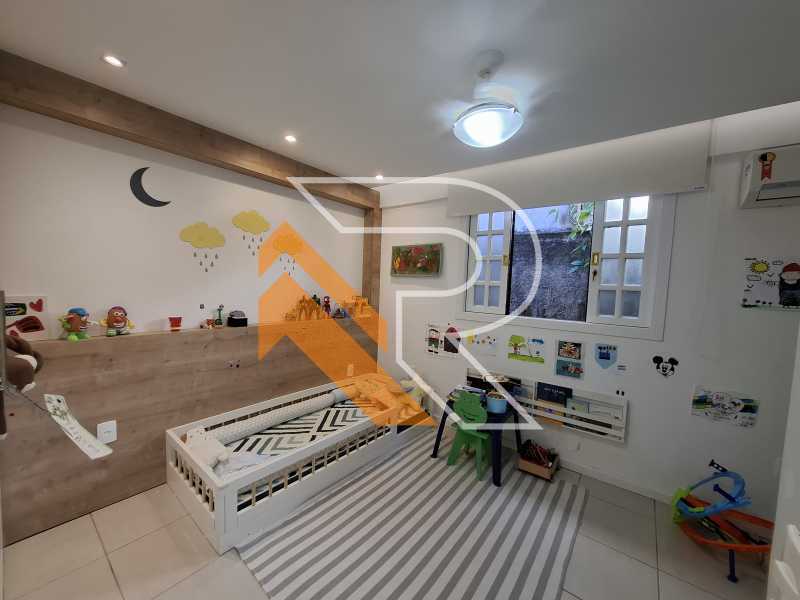 Conheça 12 do imóvel - À Venda casa duplex em Condomínio com 07 quartos, em Itaipu, Região Oceânica de Niterói/RJ. - NTCN70002 - 13 12 - 13