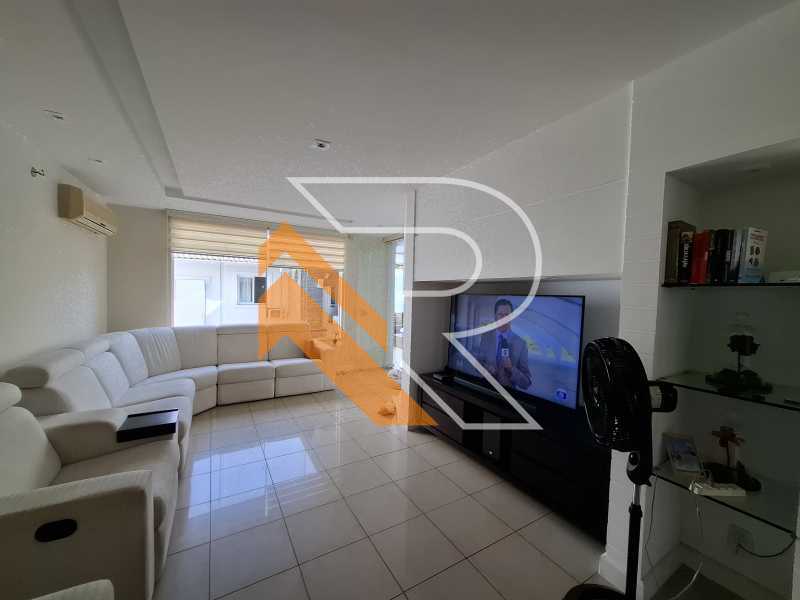 Conheça 9 do imóvel - À Venda Casa Duplex com 05 Quartos em Itaipu, Região Oceânica de Niterói-RJ. - NTCA50026 - 8 9 - 8
