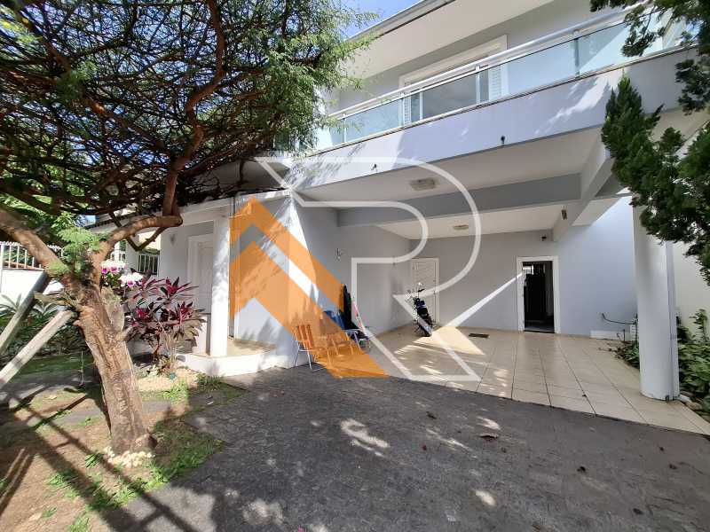 Conheça 30 do imóvel - À Venda Casa Duplex com 05 Quartos em Itaipu, Região Oceânica de Niterói-RJ. - NTCA50026 - 30 30 - 30
