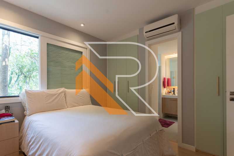 25 QUARTO A 03 - 25