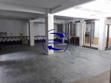 Ótima localização! - Loja com a melhor logística da Cidade! Financiamento direto com proprietário. - 1285
