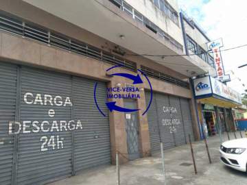 Estrada do Tindiba, junto à Rua André Rocha! Excelente prédio comercial com 3 pavimentos, 1.000m², loja térrea c/ 340m², girau c/ 50m², 15 vagas. Serve diversas finalidades. - 1444