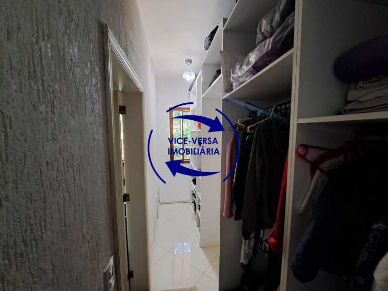 Closet - 8