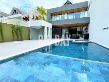 Casa em Condomínio 5 quartos à venda Barra da Tijuca, Rio de Janeiro - R$ 5.500.000 - RBCN50001