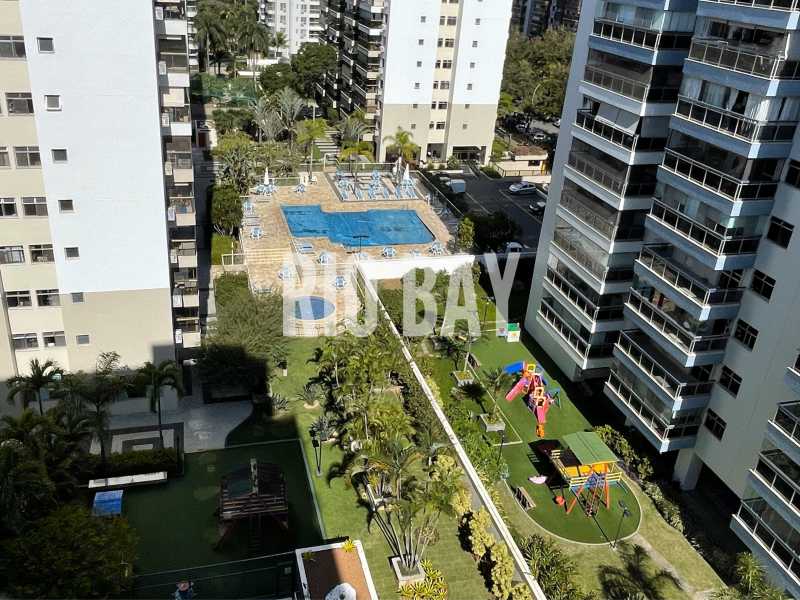 RIO BAY 11 - 13