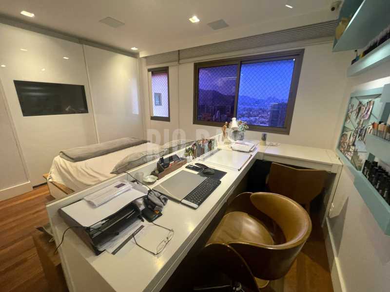 Conheça 16. do imóvel - Apartamento para alugar Praça Antônio Callado, Barra da Tijuca, Rio de Janeiro - R$ 17.500 - RBAP30027 - 16 16. - 16