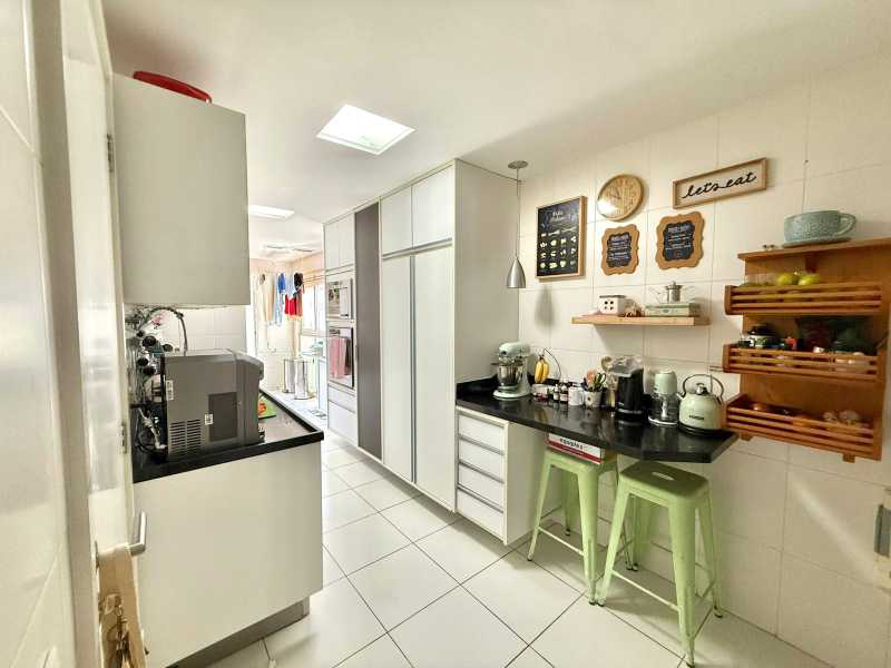 Conheça 008. do imóvel - Apartamento à venda Rua Coronel Aviador Antônio Arthur Braga, Barra da Tijuca, Rio de Janeiro - R$ 2.050.000 - RBAP30029 - 8 008. - 8