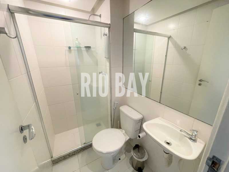 RIO BAY 10 - 11