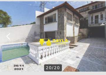 Casa 4 suítes 3 vagas a venda em Vila Valqueire Rj - CNC00002