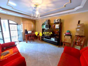 Casa linear com vaga de garagem á venda em Irajá Rj - CA01001