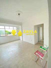 Condomínio Dona Claudina - Ótima Oportunidade - Apartamento vazio 2 quartos dependência de empregada à venda no Méier - Rio de Janeiro, RJ - APC00268