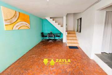 Imperdível - Casa 3 quartos vaga de garagem terraço á venda em Irajá Rj - CN00110