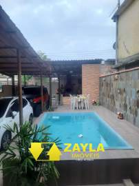 Terreno com 2 casas 2 suítes 3 vagas á venda em Irajá, Rio de Janeiro - CA01115