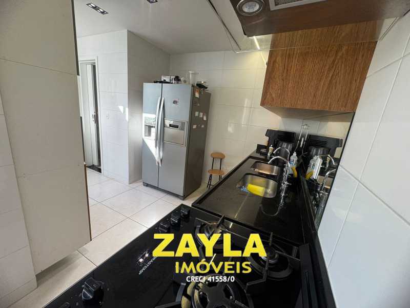 Conheça 27 do imóvel - Cobertura duplex com 3 suítes Vaga na garagem na Barra da Tijuca - Rio de Janeiro, RJ - CBC00035 - 28 27 - 28