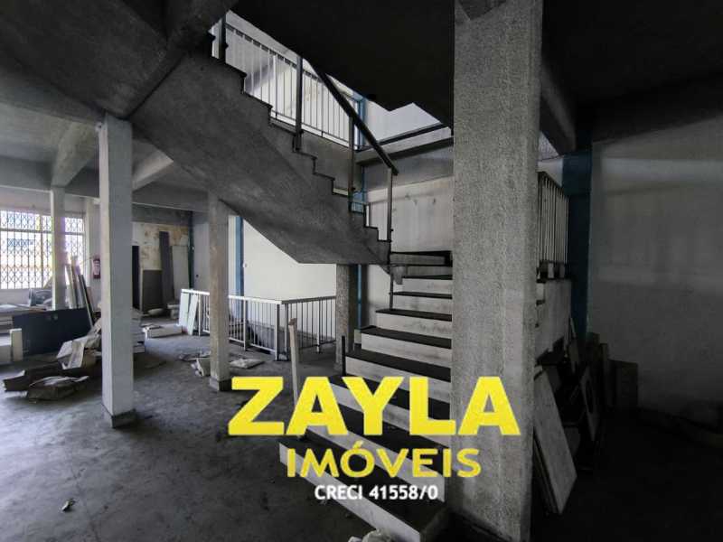 Conheça 11 do imóvel - Excelente Prédio Comercial no Méier!! 825m², 4 andares, área coberta nos fundos! Ótimo para academias, faculdades, escolas, Igrejas !!! Venha conferir! - PRC00004 - 11 11 - 11