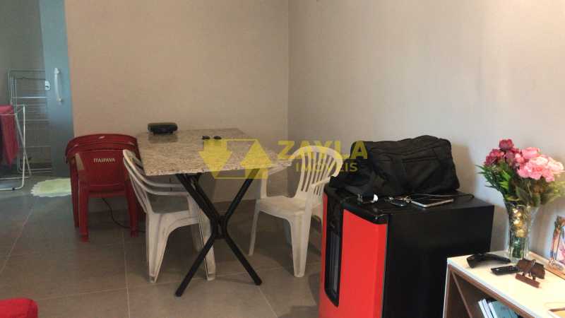 Conheça 16 do imóvel - EXCELENTE CASA EM VICENTE DE CARVALHO! DOIS QUARTOS SENDO 1 SUITE, COZINHA, BANHEIRO E UM QUINTAL AMPLO. AGENDE SUA VISITA! - CAC00187 - 12 16 - 12