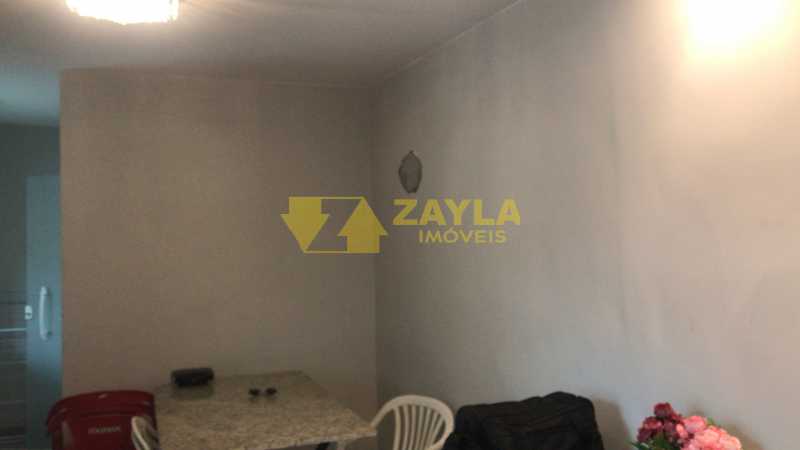 Conheça 17 do imóvel - EXCELENTE CASA EM VICENTE DE CARVALHO! DOIS QUARTOS SENDO 1 SUITE, COZINHA, BANHEIRO E UM QUINTAL AMPLO. AGENDE SUA VISITA! - CAC00187 - 13 17 - 13