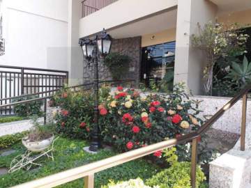 Ótima localização - Apartamento 2 quartos vaga e varanda a venda na Vila da Penha - AP01075