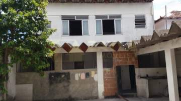 Terreno com 2 casas 3 vagas de garagem a venda em Irajá Rj - - CA00686