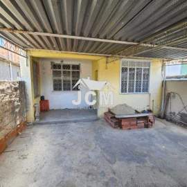 Realizando sonhos - Boa casa linear vazia varanda sala 2 quartos em Vila Nova. - JCCA20178