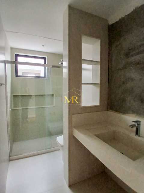 Conheça 14 do imóvel - Casa em Condomínio à Venda - 6 Dormitórios (5 Suítes) - Barra da Tijuca - 560 m² Em Reforma com Piscina, Área Gourmet com Proximidade ao Posto 5 - M65598 - 14 14 - 14