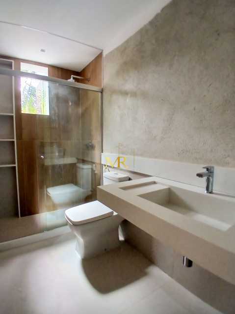 Conheça 21 do imóvel - Casa em Condomínio à Venda - 6 Dormitórios (5 Suítes) - Barra da Tijuca - 560 m² Em Reforma com Piscina, Área Gourmet com Proximidade ao Posto 5 - M65598 - 21 21 - 21