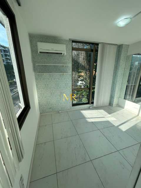 04270414-f9b7-4933-97bf-580461 - 14