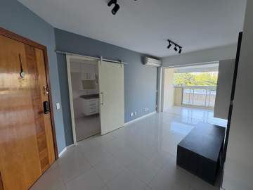 Apartamento para Locação - 2 Dormitórios (1 Suíte) - Barra da Tijuca - 68 m² com Varanda e Closet no Bora Bora Resort - M789641