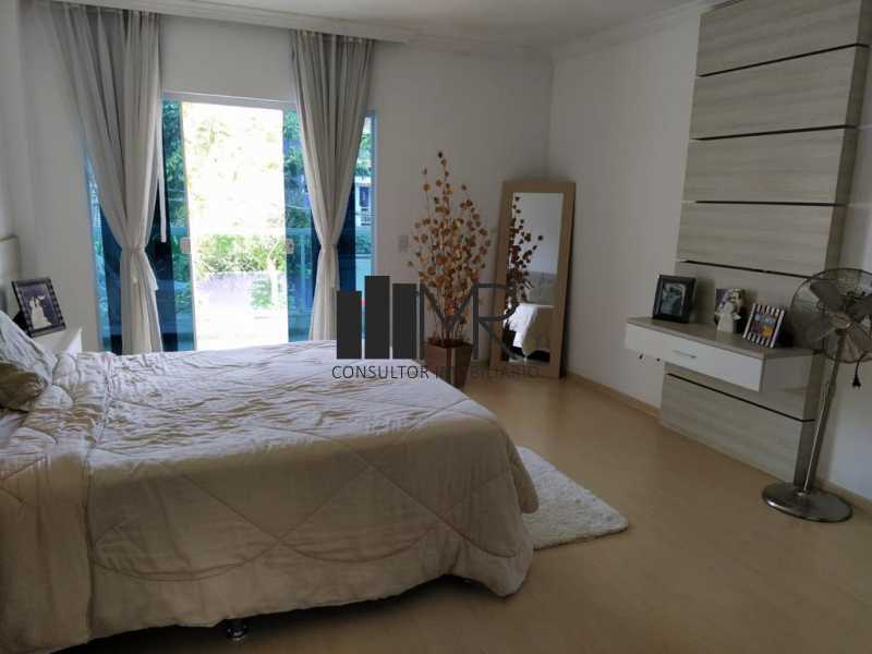 Quarto - 9