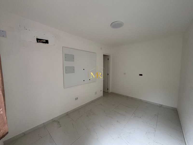 92eaf578-be42-49b0-81b3-a49ddc - 10