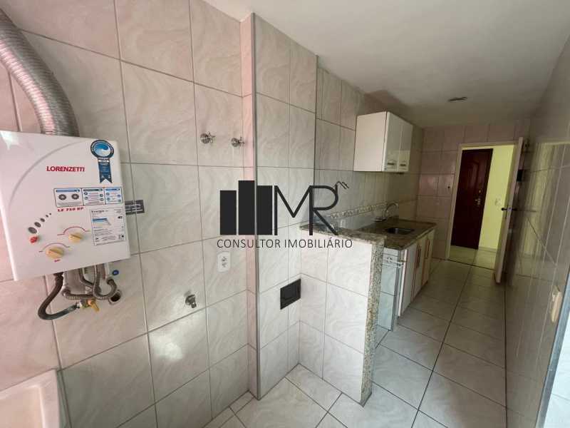 Área de serviço - 12