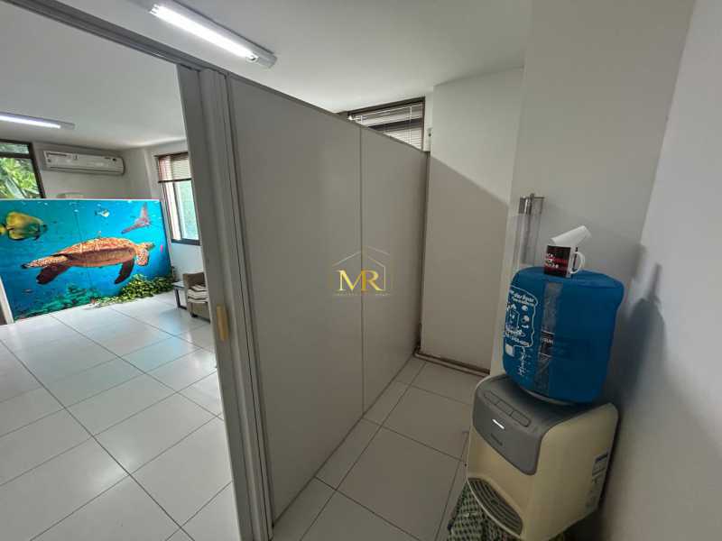 a5ad09b8-253f-4890-9e21-189ddd - 12