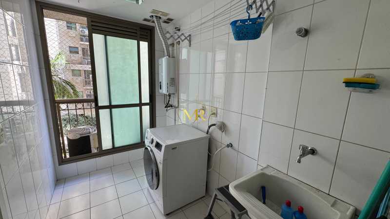 db242c87-c41b-4954-ad78-b382d6 - 15