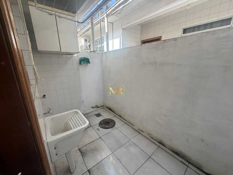 cd0a6731-61d0-4381-b9a3-f8cf21 - 9