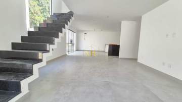 Casa Duplex em Condomínio Exclusivo à Venda - 4 Dormitórios (1 Suíte) - Anil -180 m² com Varanda, Jardim e Espaço para Piscina - DM111 Casa Duplex em Condomínio Exclusivo à Venda - 4 Dormitórios (1 Suíte) - Anil -180 m² com Varanda, Jardim e Espaço para Piscina - DM111