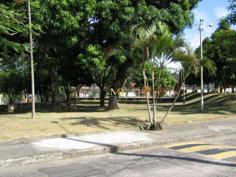 GEMINIANO 976 028 - 18