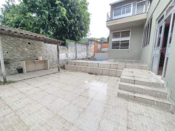 Imperdível - Casa à venda na Estrada do Pau Ferro em excelente localização!!! - DM131